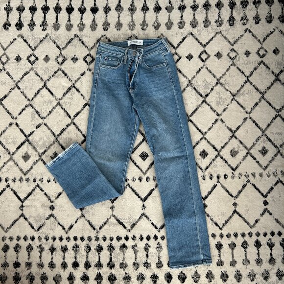 Just Black Denim The Iconic Relaxed Skinny Medium Denim - Picture 1 of 4